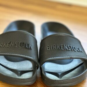 Women’s Birkenstock Slides Size 39
